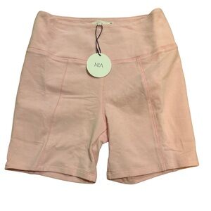💗 NWT NIA Pink Biker Shorts • Medium • Buttery Soft • MSRP $68 ✨